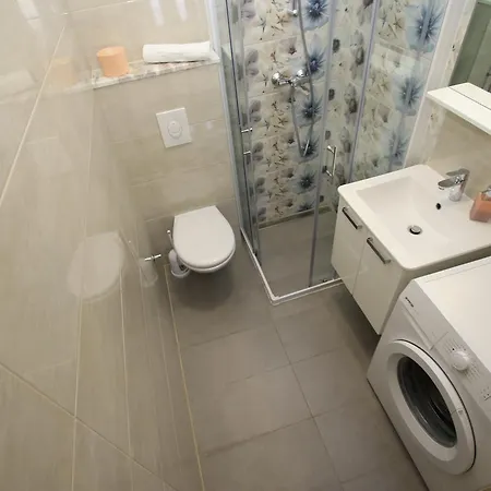 Ivka * מאקרסקה